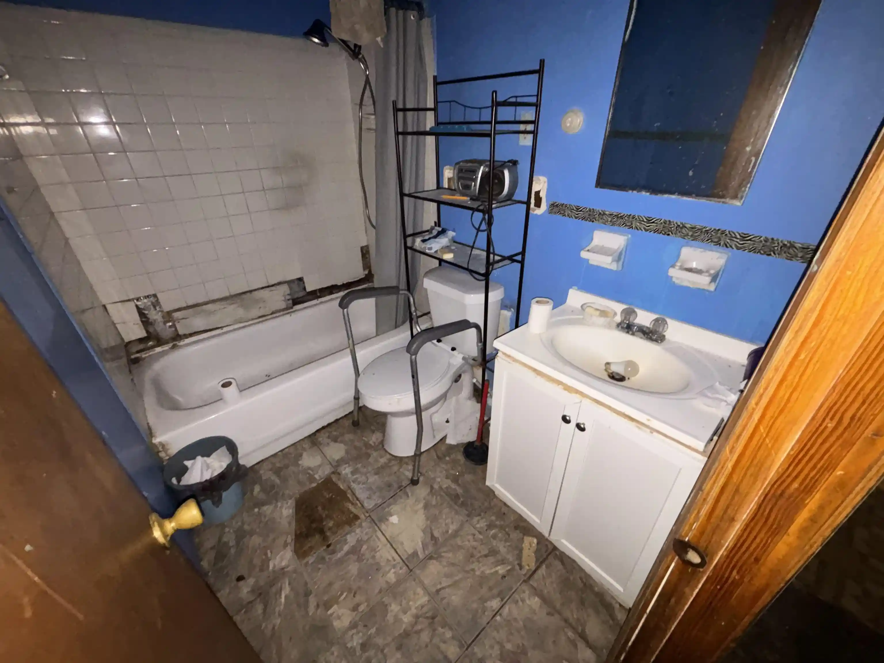 Photo 3 of Sale Pending at 2159 Brown Ave, Memphis, TN 38108 | MLS# 10233049 | Listing updated on 2026-10-27
