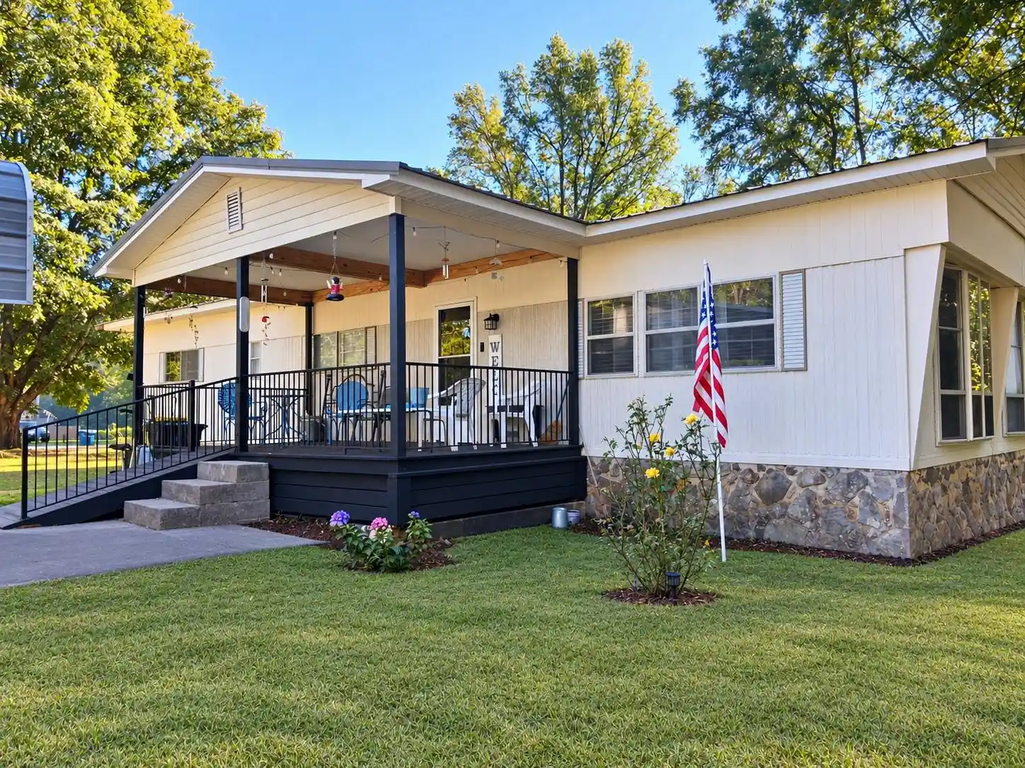 Single family home for sale at 68 Holiday Shorees Rd, Scottsboro, AL 35769 | MLS# 10233065