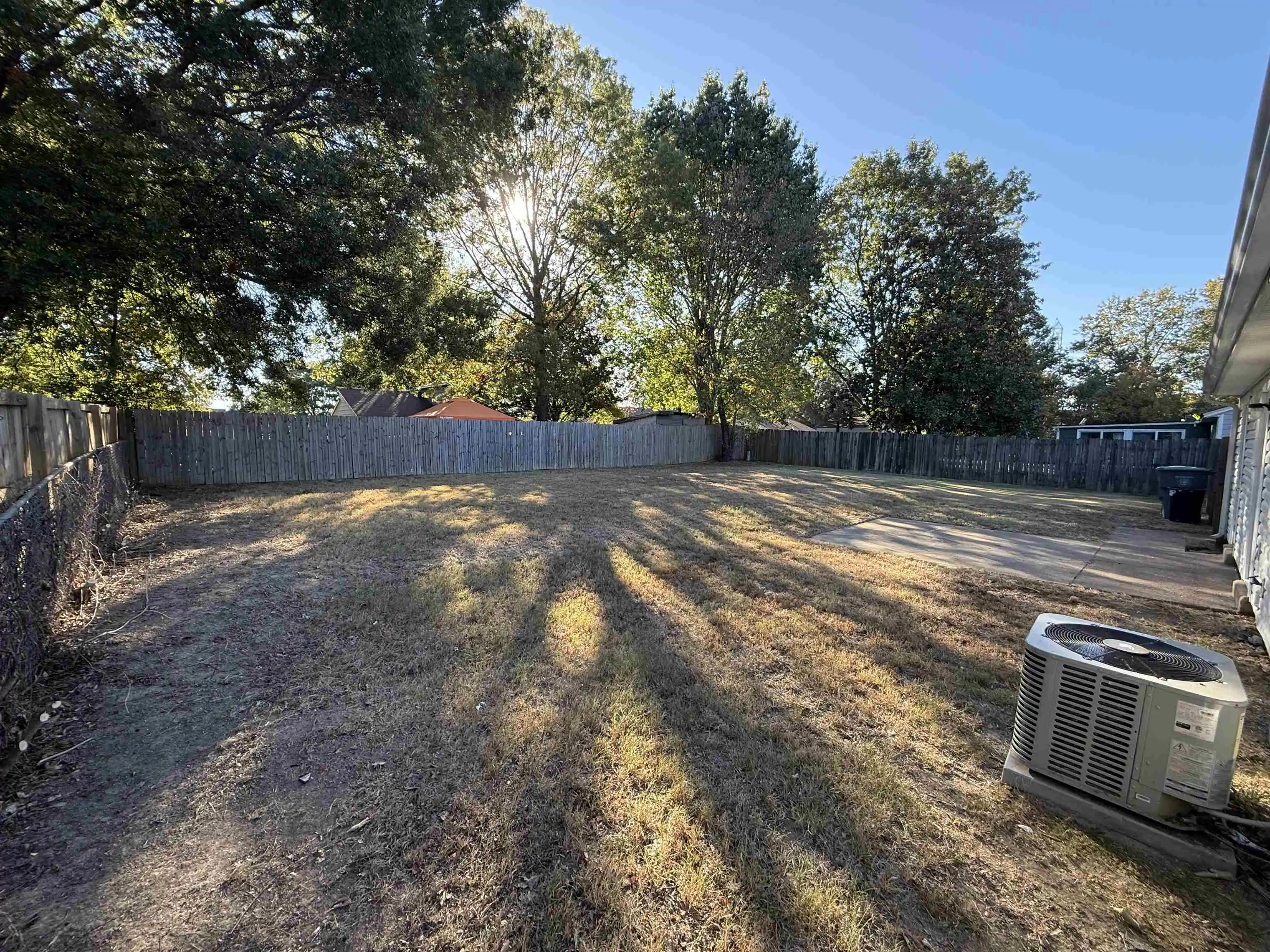 Photo 4 of Single family home for sale at 2320 Bobolink Cv, Memphis, TN 38134 | MLS# 10233096 | Listing updated on 2026-10-28