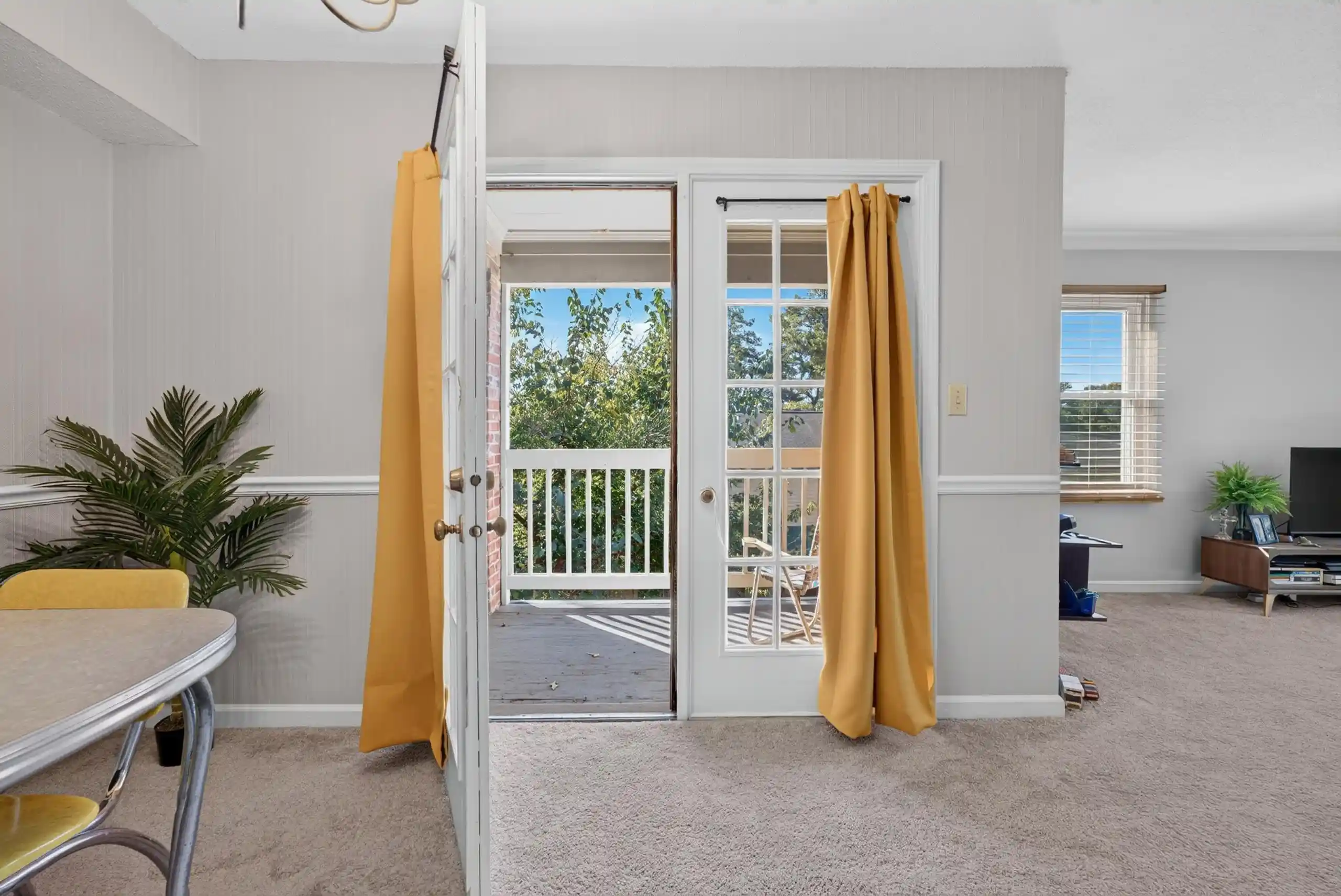 Photo 4 of Condo for sale at 1208 Middle Ct #302, Memphis, TN 38119 | MLS# 10233137 | Listing updated on 2026-10-23