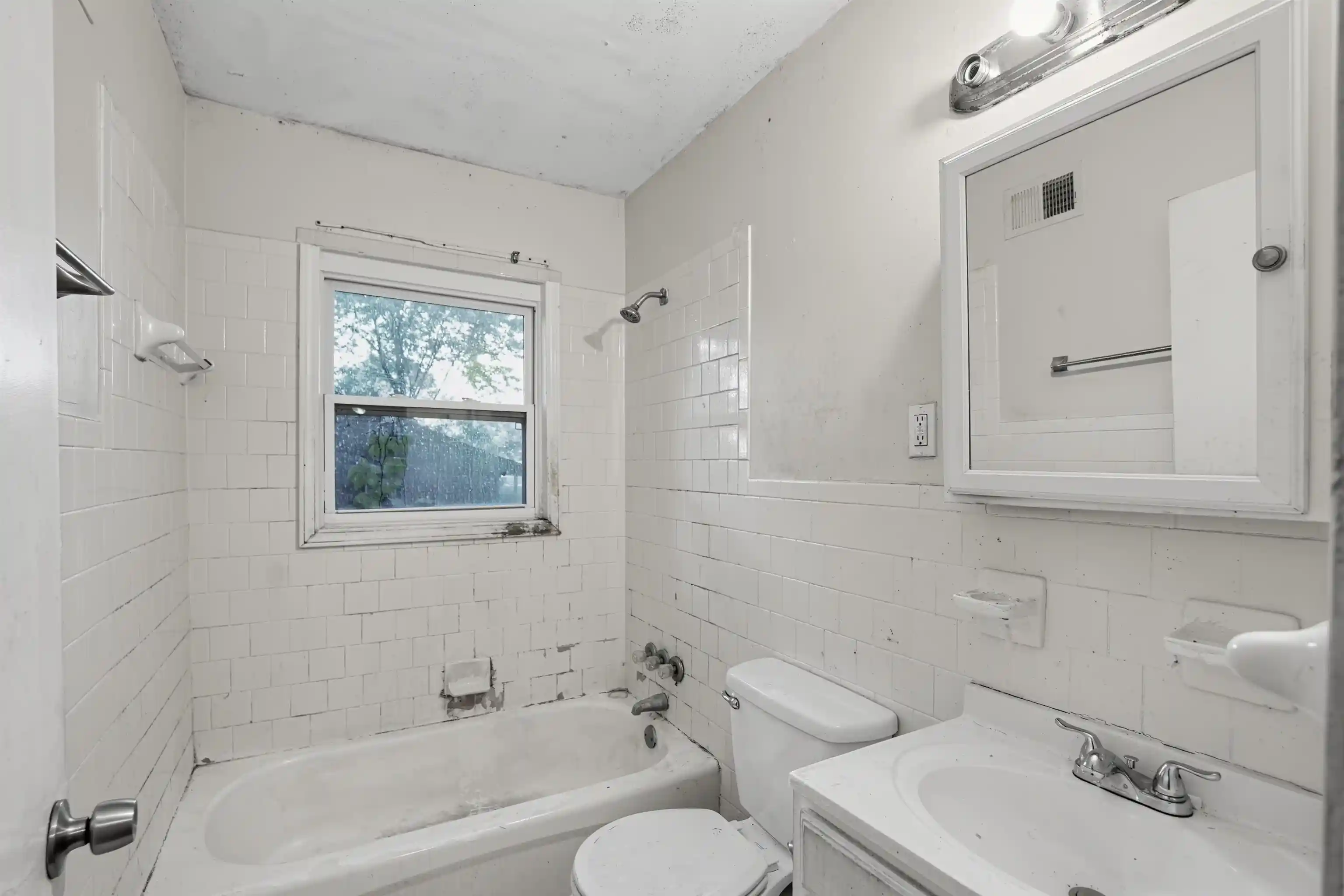 Photo 2 of Single family home for sale at 3101 Vista Grande Dr, Memphis, TN 38127 | MLS# 10233140 | Listing updated on 2026-10-23