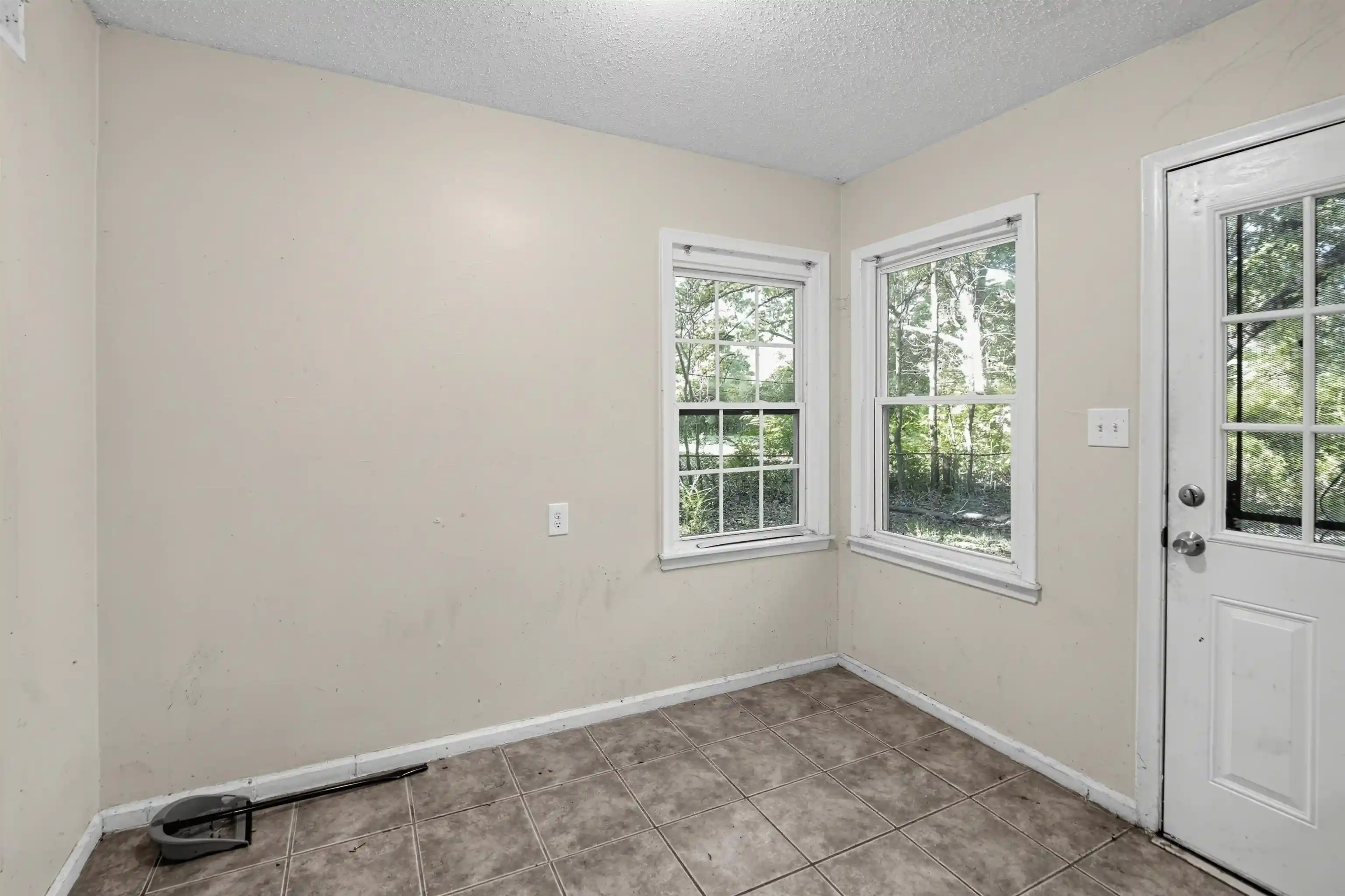 Photo 4 of Single family home for sale at 3101 Vista Grande Dr, Memphis, TN 38127 | MLS# 10233140 | Listing updated on 2026-10-23