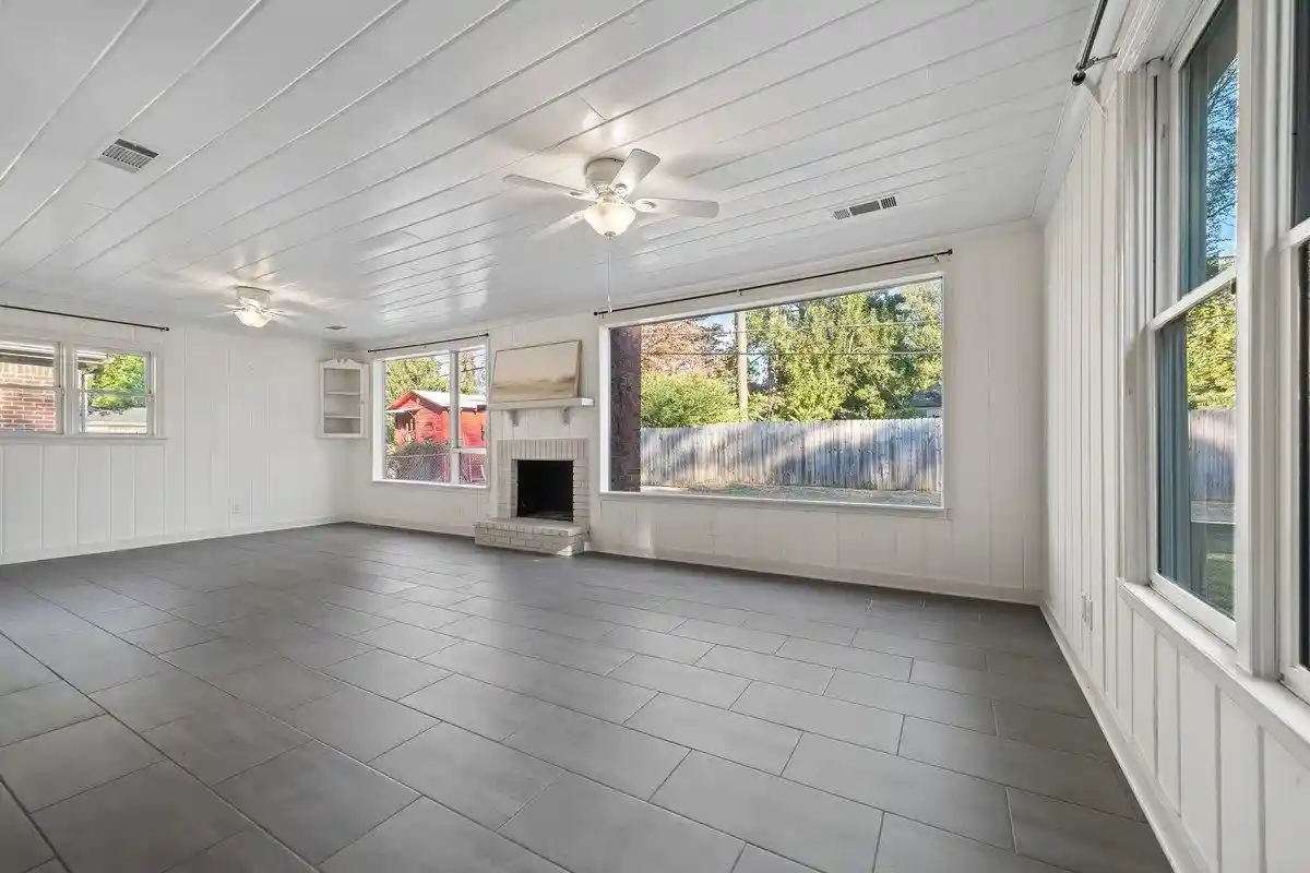 Photo 2 of Single family home for sale at 3568 Philwood Ave, Memphis, TN 38122 | MLS# 10233202 | Listing updated on 2026-10-26