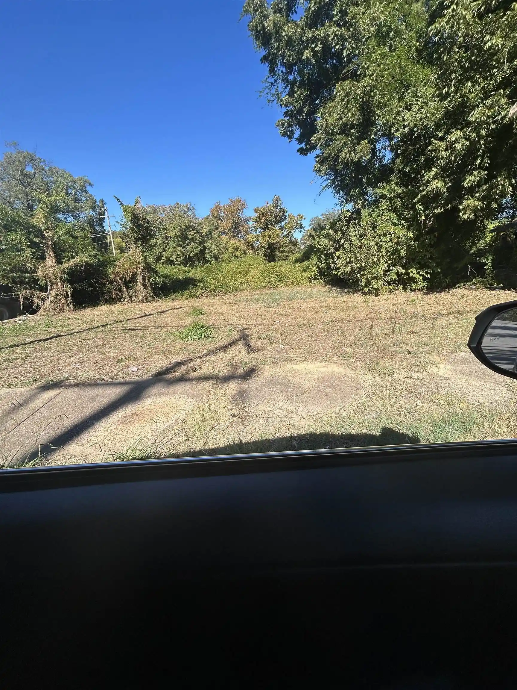Photo 2 of Land for sale at 1372 Menager Rd, Memphis, TN 38106 | MLS# 10233263 | Listing updated on 2026-10-27