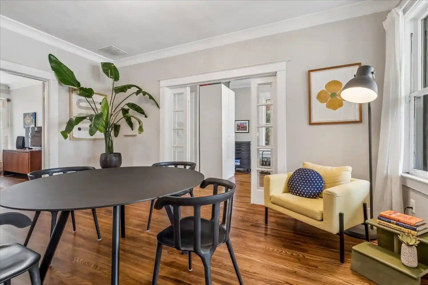 Photo 3 of Single family home for sale at 729 Maury St, Memphis, TN 38107 | MLS# 10233349 | Listing updated on 2026-10-28