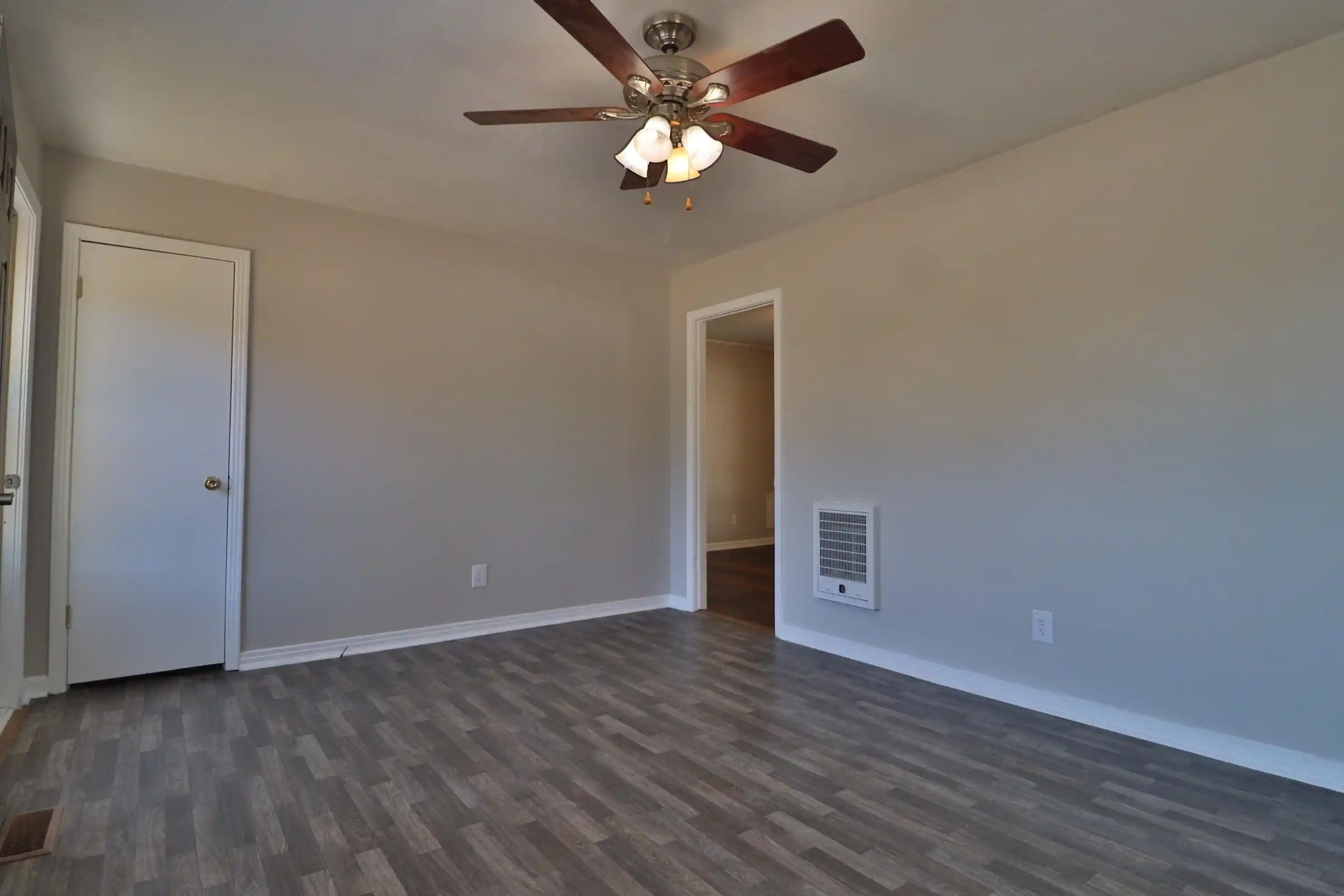 Photo 3 of Single family home for sale at 72 Riddick St, Gates, TN 38037 | MLS# 10233368 | Listing updated on 2026-10-28