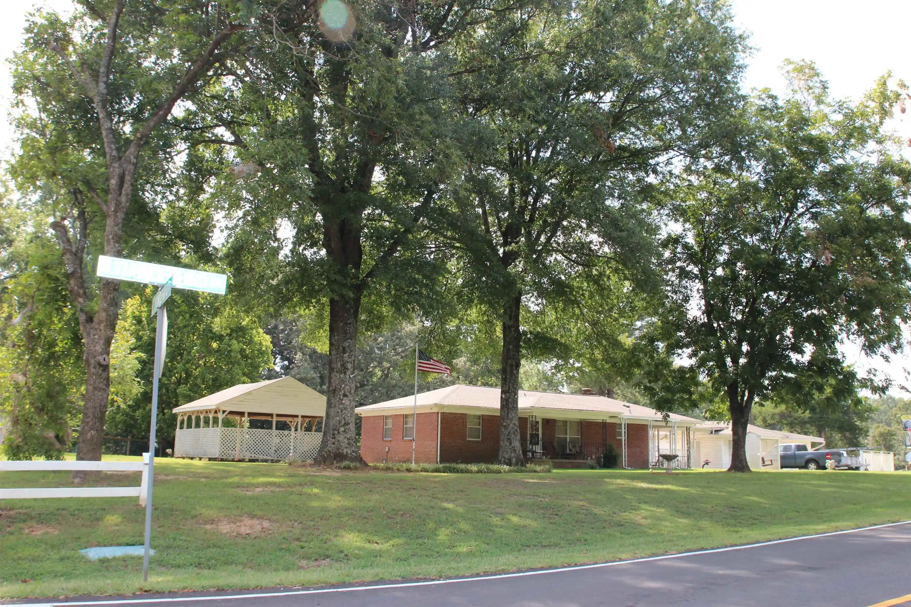 Photo 1 of Single family home for sale at 291 N Thunderbird Dr, Hernando, MS 38632 | MLS# 10233381 | Listing updated on 2026-10-29