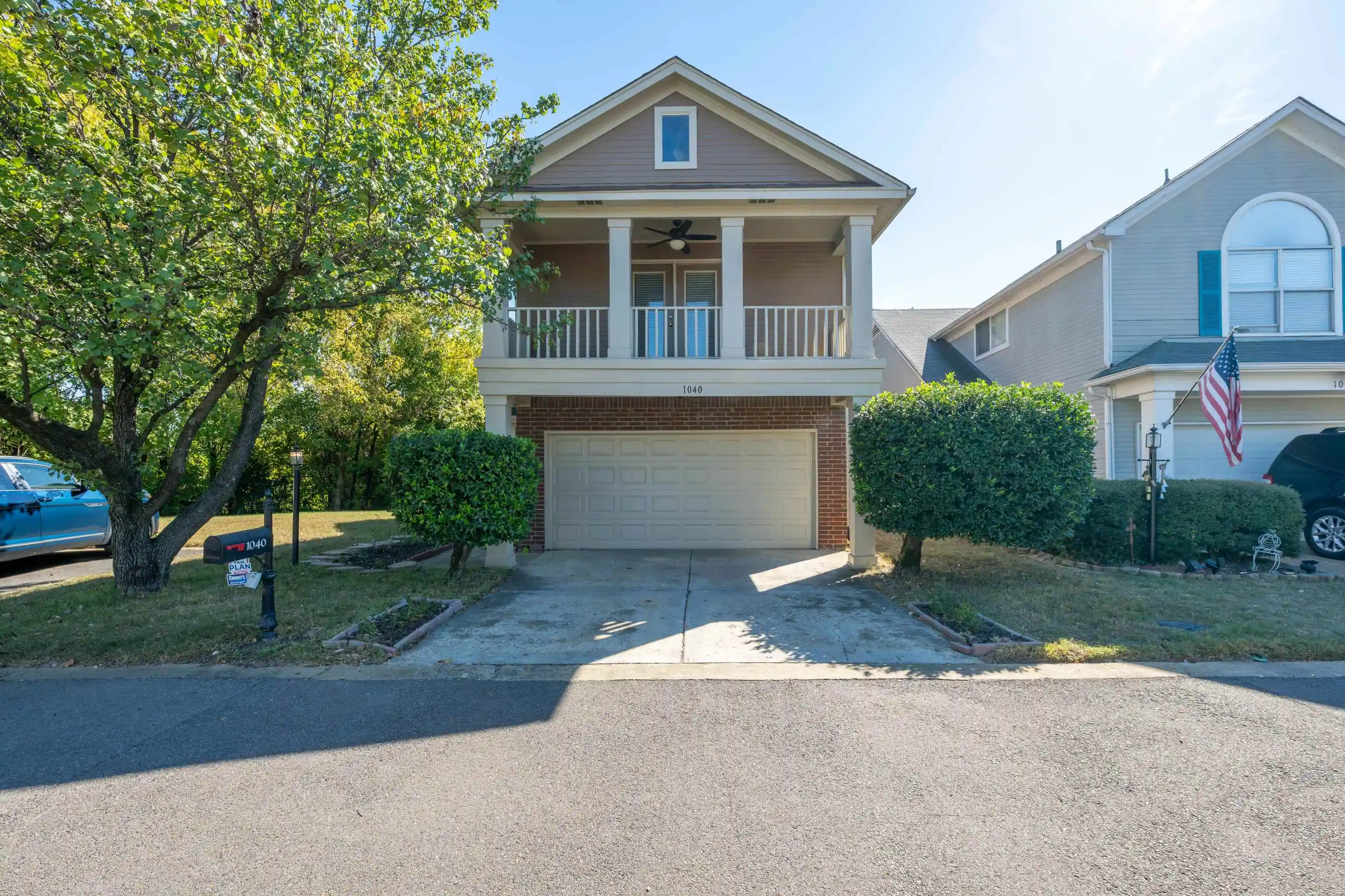Photo 1 of Single family home for sale at 1040 River Isle Cv, Memphis, TN 38103 | MLS# 10233382 | Listing updated on 2026-10-29