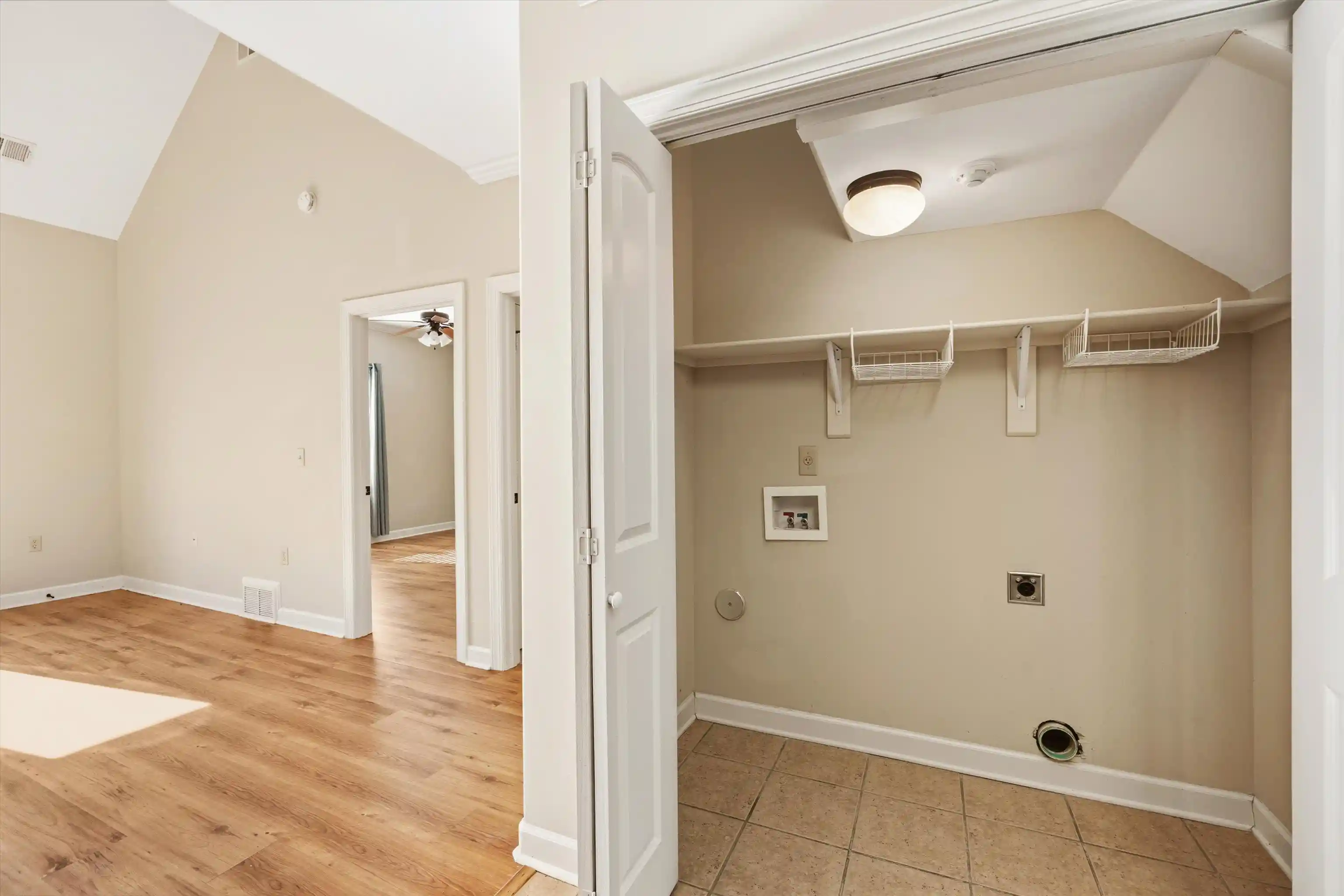 Photo 1 of Condo for sale at 1595 Dexter Grv Ct #102, Cordova, TN 38016 | MLS# 10233388 | Listing updated on 2026-10-29