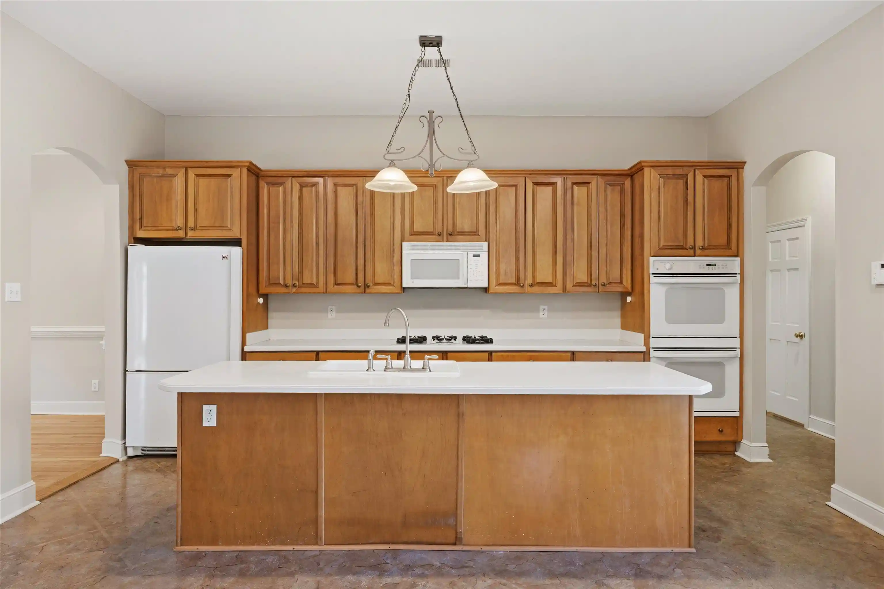 Photo 4 of Single family home for sale at 1694 Peach Ave, Memphis, TN 38112 | MLS# 10233406 | Listing updated on 2026-10-29