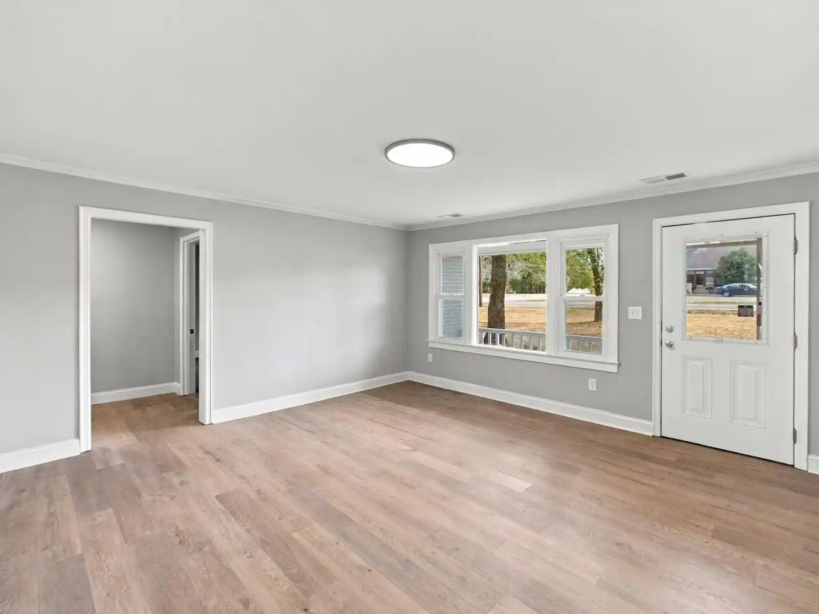 Photo 4 of Single family home for sale at 135 Old Denmark Rd, Jackson, TN 38301 | MLS# 10233424 | Listing updated on 2026-10-29