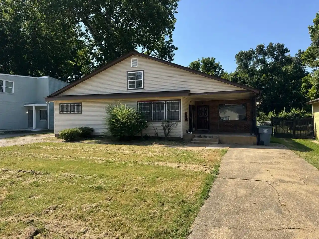 Photo 1 of Single family home for sale at 1763 Edward Ave, Memphis, TN 38107 | MLS# 10233494 | Listing updated on 2026-10-30