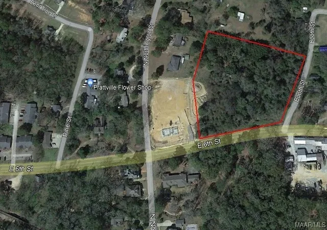 1st image of 320 E 6th St, Prattville, AL 36067 | MLS# 541821
