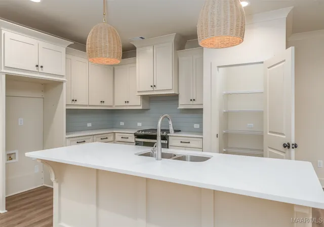 Photo 3 of Single family home for sale at 3415 Lockwood Pl, Montgomery, AL 36111 | MLS# 554345 | Listing updated on 2026-08-28