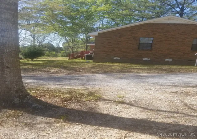 Photo 3 of Single family home for sale at 10766 Hwy 94 Hwy, Grady, AL 36036 | MLS# 555060 | Listing updated on 2026-10-05
