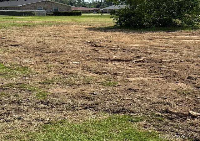 23rd image of 101 Pinehaardt Dr, Selma, AL 36701 | MLS# 561465