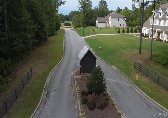 5th image of 1 Doe Run Ct, Pike Road, AL 36064 | MLS# 561979