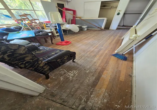 Photo 4 of Single family home for sale at 3703 Cambridge Rd, Montgomery, AL 36111 | MLS# 565877 | Listing updated on 2026-09-01