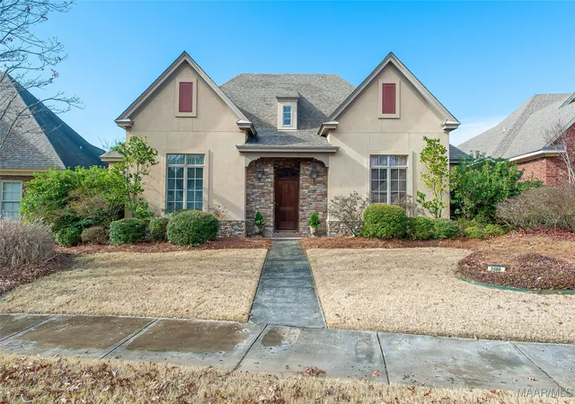 Homes for sale in Montgomery, AL | 3669 Oak Grove Cir, Montgomery, AL 36116 | MLS# 568553