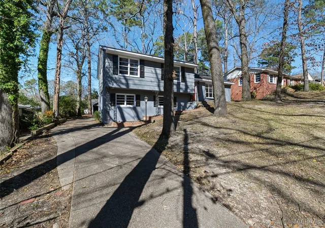 Photo 2 of Single family home for sale at 3513 Mayfair Rd, Montgomery, AL 36109 | MLS# 570697 | Listing updated on 2026-08-25