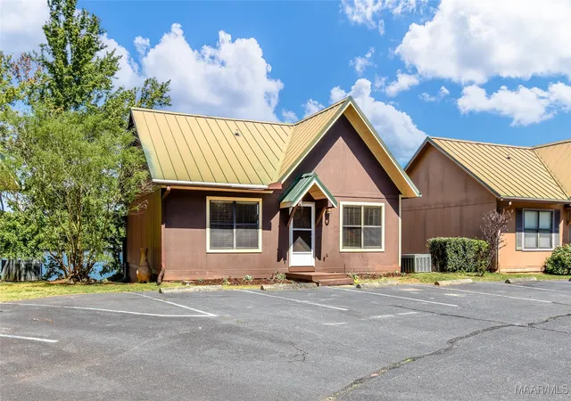 Homes for sale in Dadeville, AL | 763 Winding Rd #5, Dadeville, AL 36853 | MLS# 574577