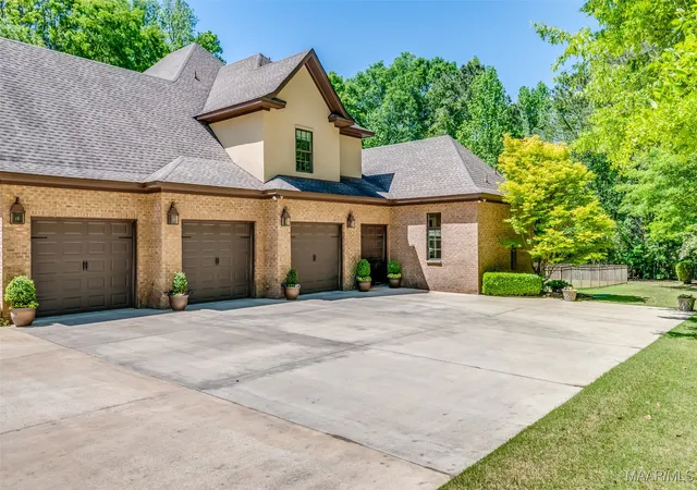 Homes for sale in Pike Road, AL | 217 Buckhead Dr, Pike Road, AL 36064 | MLS# 574311