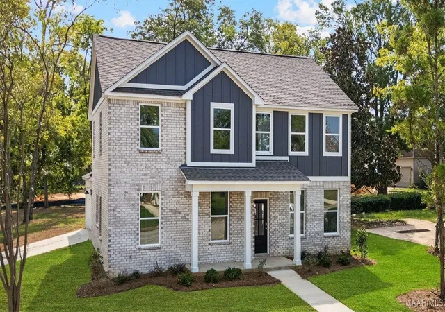 2nd image of 1705 Windsor Hill Ln, Montgomery, AL 36106 | MLS# 576124