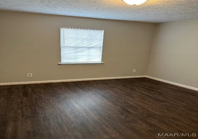 Photo 3 of Sale Pending at 2242 St Charles Ave, Montgomery, AL 36107 | MLS# 576846 | Listing updated on 2025-07-15