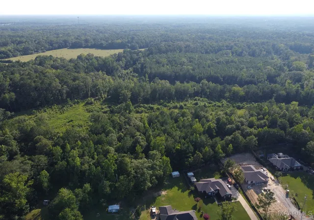 2nd image of 2011 Central Plank Rd, Wetumpka, AL 36092 | MLS# 577174