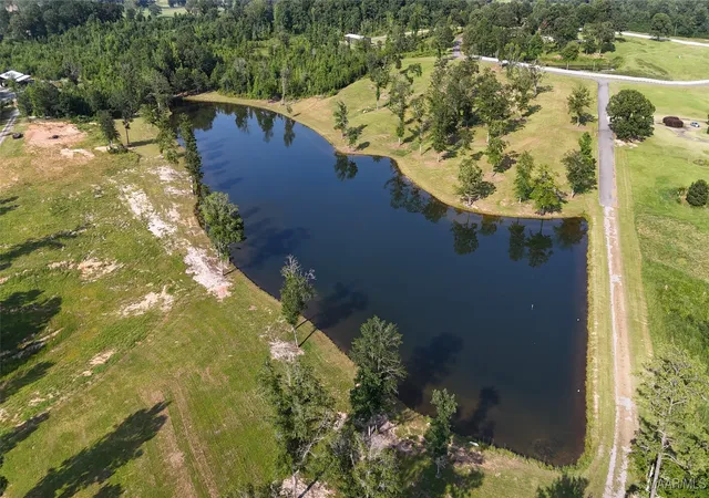 3rd image of 58 Cross Creek Rd, Alexander City, AL 35010 | MLS# 577775