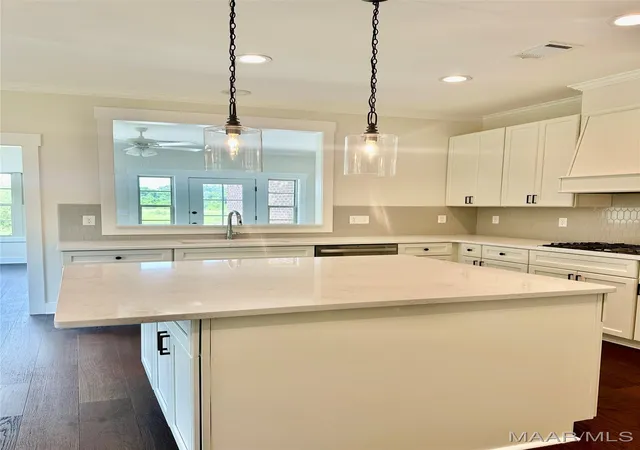 Homes for sale in Montgomery, AL | 3906 Turning Leaf Ln, Montgomery, AL 36116 | MLS# 578009