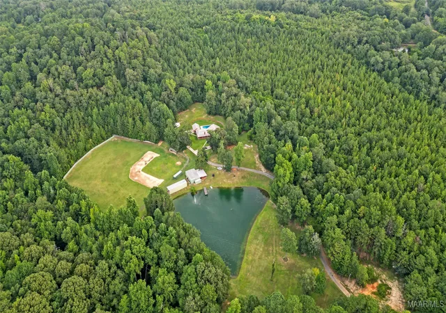 Homes for sale in Prattville, AL | 1649 County Road 85 Road, Prattville, AL 36067 | MLS# 578650