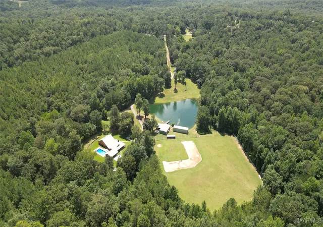 Homes for sale in Prattville, AL | 1649 County Road 85 Road, Prattville, AL 36067 | MLS# 578650