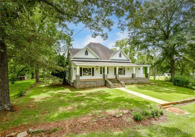 Homes for sale in Alexander City, AL | 5554 Hwy 22, Alexander City, AL 35010 | MLS# 579293