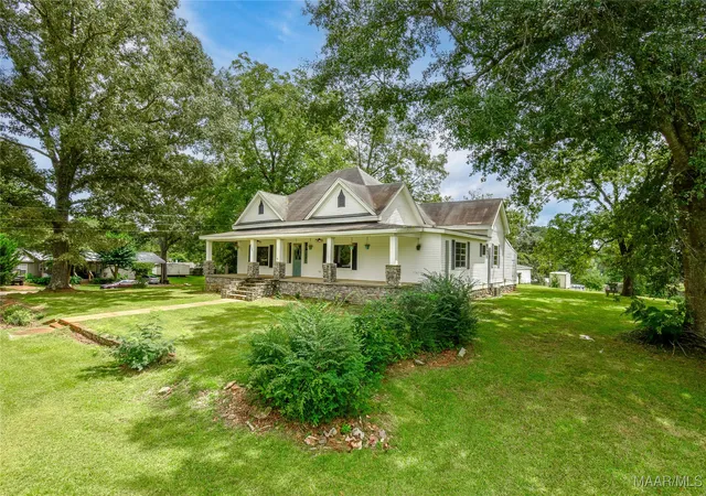 Homes for sale in Alexander City, AL | 5554 Hwy 22, Alexander City, AL 35010 | MLS# 579293