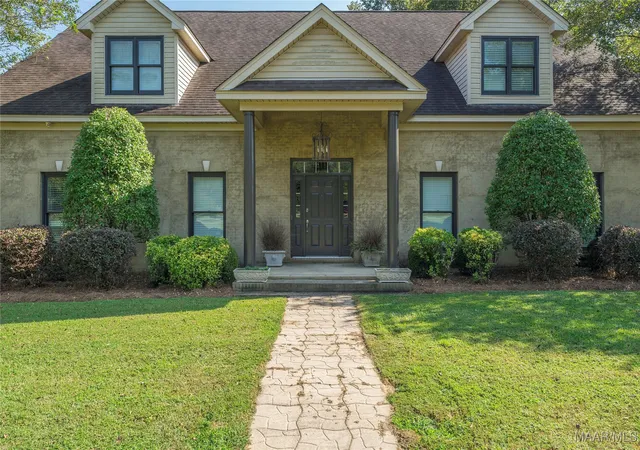 Photo 3 of Single family home for sale at 9134 Vaughn Rd, Pike Road, AL 36064 | MLS# 579808 | Listing updated on 2026-10-02