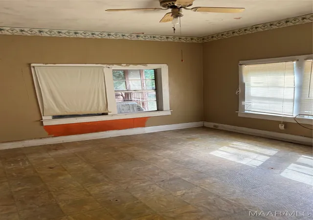 Photo 4 of Single family home for sale at 402 Johnson St, Selma, AL 36703 | MLS# 580518 | Listing updated on 2026-05-13