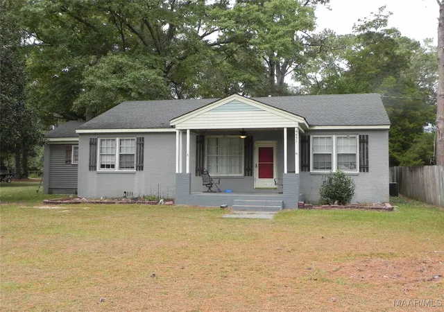 Homes for sale in Millbrook, AL | 4431 Coosada Rd, Millbrook, AL 36054 | MLS# 580666