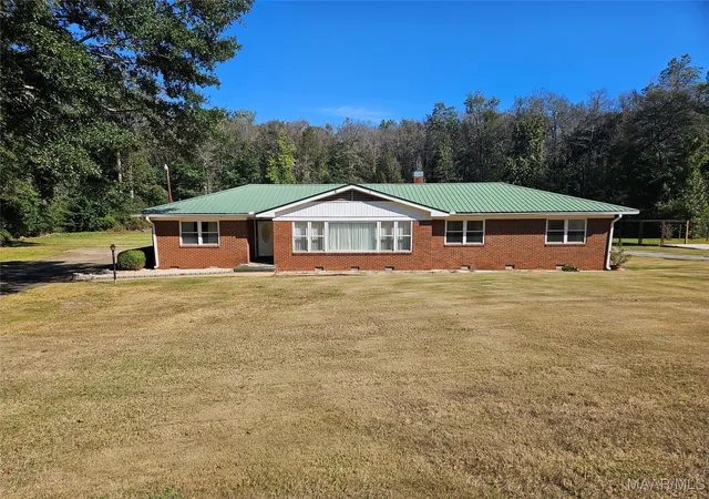Photo 3 of Single family home for sale at 110 Brookside Dr, Greenville, AL 36037 | MLS# 580838 | Listing updated on 2026-07-05