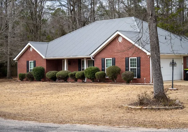 1st image of 102 W Murphy Ln, Dadeville, AL 36853 | MLS# 580930