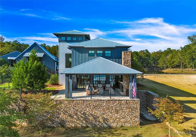 Photo 3 of Single family home for sale at 60 Castaway Cvs Ln, Eclectic, AL 36024 | MLS# 581072 | Listing updated on 2026-06-27