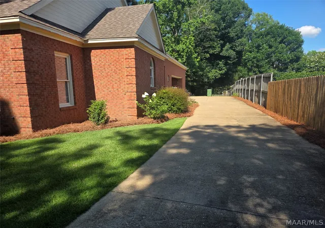 5th image of 237 Carolina Ct, Montgomery, AL 36117 | MLS# 580459