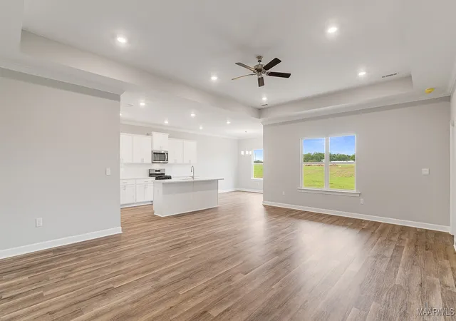 3rd image of 1033 Old Willow Dr, Prattville, AL 36066 | MLS# 581200