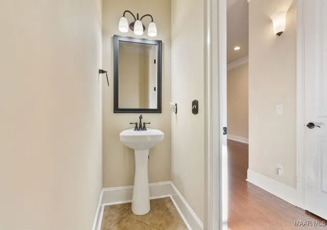 Photo 3 of Sale Pending at 385 Sydney Dr S, Prattville, AL 36066 | MLS# 581448 | Listing updated on 2025-12-09