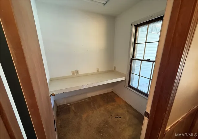 4th image of 212 W Vanderbilt Loop, Montgomery, AL 36109 | MLS# 581598
