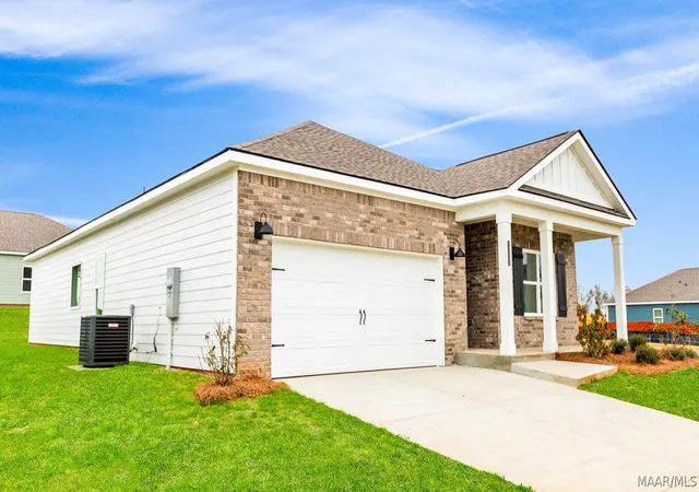 3rd image of 1005 Kelly Way, Prattville, AL 36066 | MLS# 581730