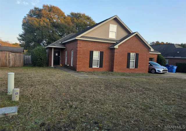 2nd image of 820 Dunvegan Dr, Prattville, AL 36067 | MLS# 582426