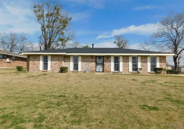 Homes for sale in Montgomery, AL | 4443 S Slauson Cir, Montgomery, AL 36106 | MLS# 582551