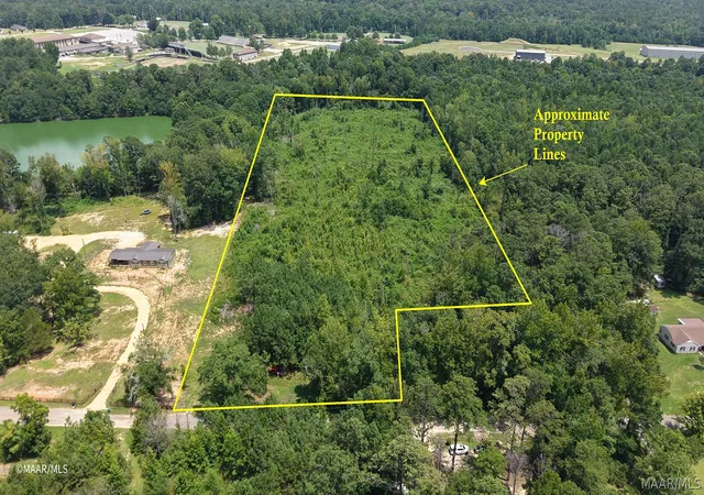 1st image of 275 Moore St, Thomasville, AL 36784 | MLS# 582504