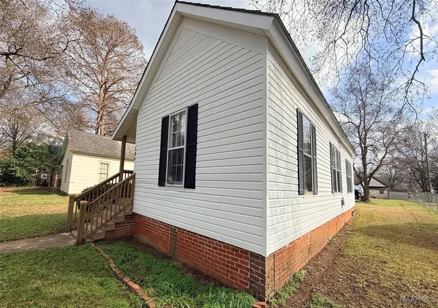 5th image of 204 Ashurst Ave, Tallassee, AL 36078 | MLS# 582621